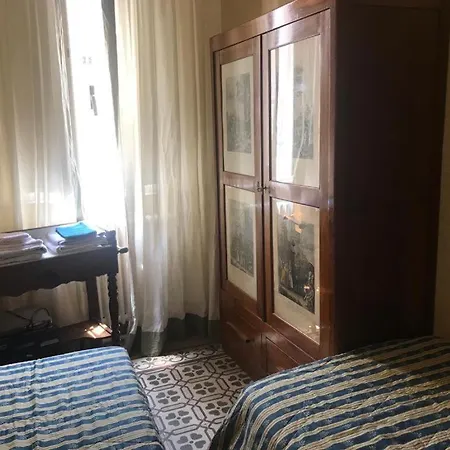Quiet Holiday In The Heart Of Lucca