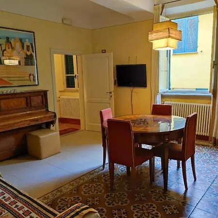 Quiet Holiday In The Heart Of Apartment *